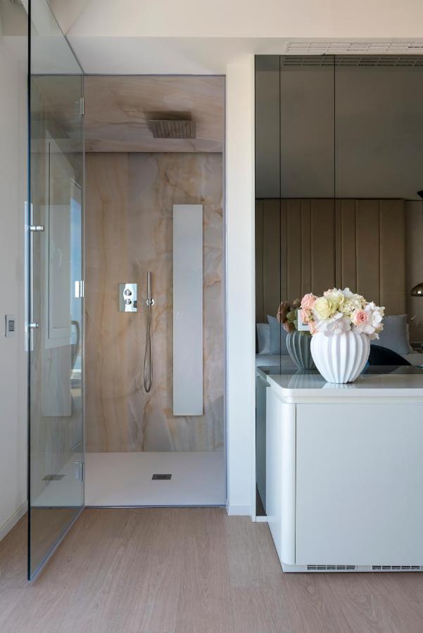 Deluxe Suite mit Whirlpool-Badewanne