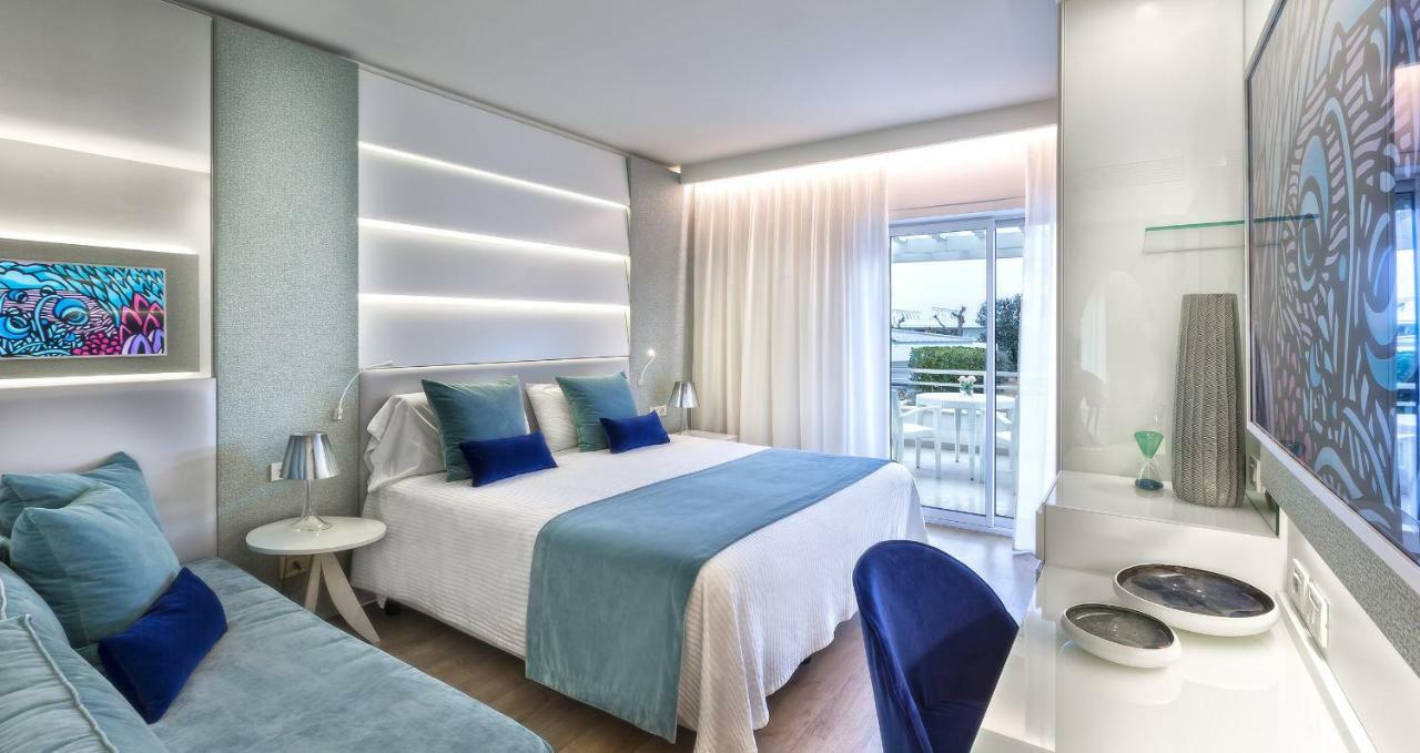 Luxuriöses Zimmer mit Stadtblick und Schlafsofa